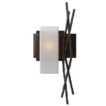 Hubbardton Forge 207670-SKT-LFT-14-GG0351 - Brindille Sconce